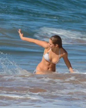 Samara Weaving / samweaving nude photo #0025