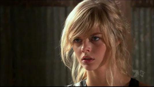 Samara Weaving / samweaving nude photo #0044