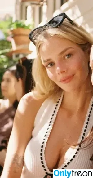Samara Weaving / samweaving nude photo #0935