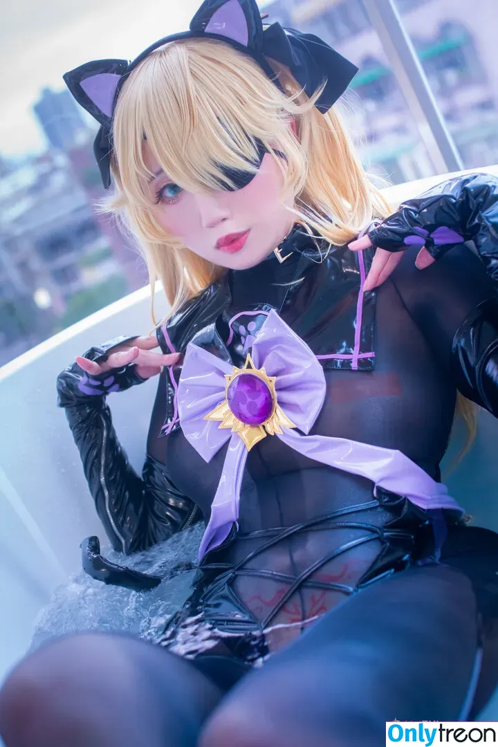 Sameki nude photo #0124 (ribaibucosplay / sameki.ig / smk_xo)