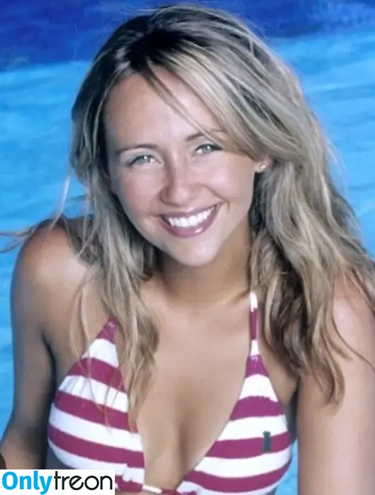 Samia Ghadie nude photo #0055 (Longchambon / samia_longchambon)