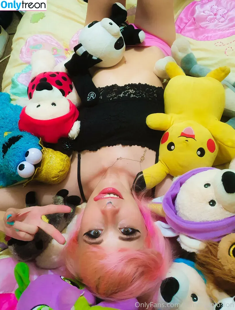 sammysplosion nude photo #0013 (sammy_splosion)