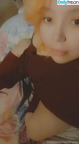  nude photo #0002