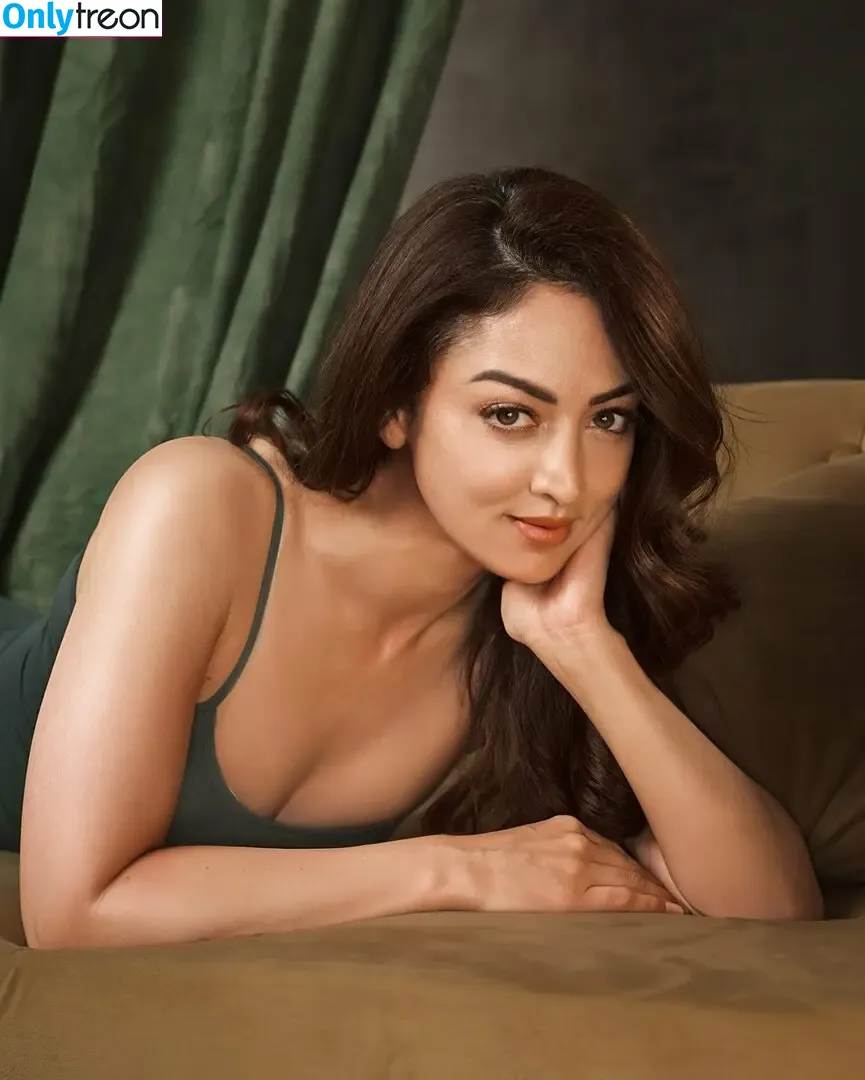 Sandeepa Dhar nude photo #0013 (iamsandeepadhar)
