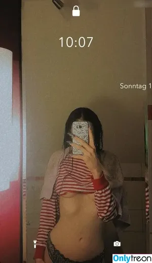  nude photo #0003