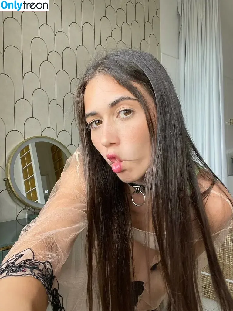 Sandralyd nude photo #0030 (sandralydonly)