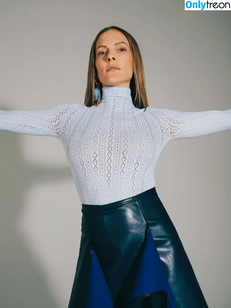 Sandy Mölling nude photo #0121 (sandymoelling)
