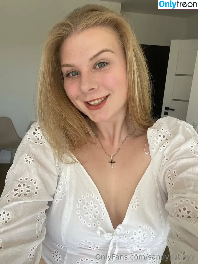 sandysunnyy nude photo #0104 (sandybunnyy / your_ordinary_girl)