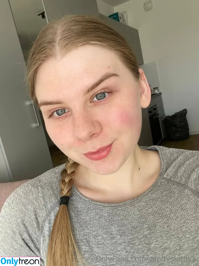 sandysunnyy nude photo #0125 (sandybunnyy / your_ordinary_girl)