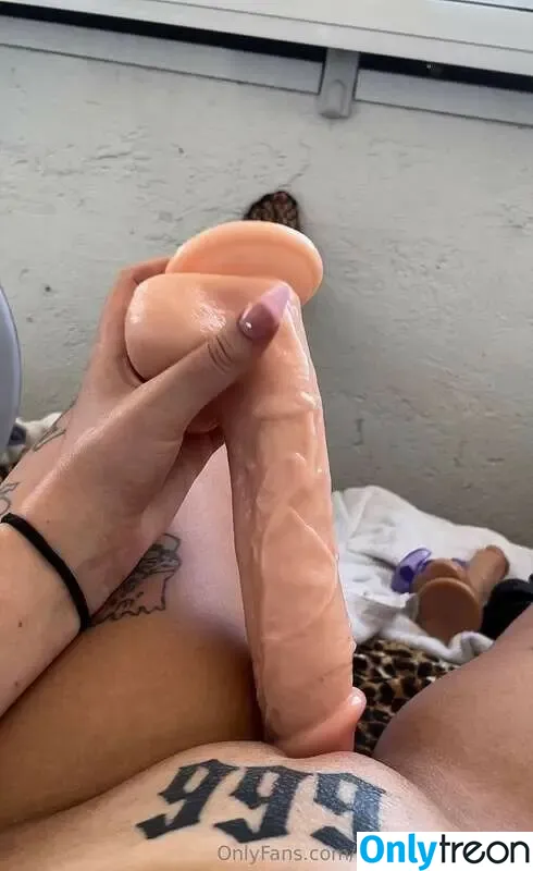 Sanna Veijalainen nude photo #0007 (sannaveijalainennn / sslttybunnyyy)