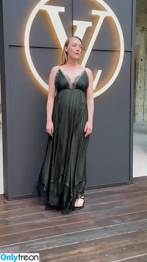 Saoirse Ronan / ronan.saoirse nude photo #0508