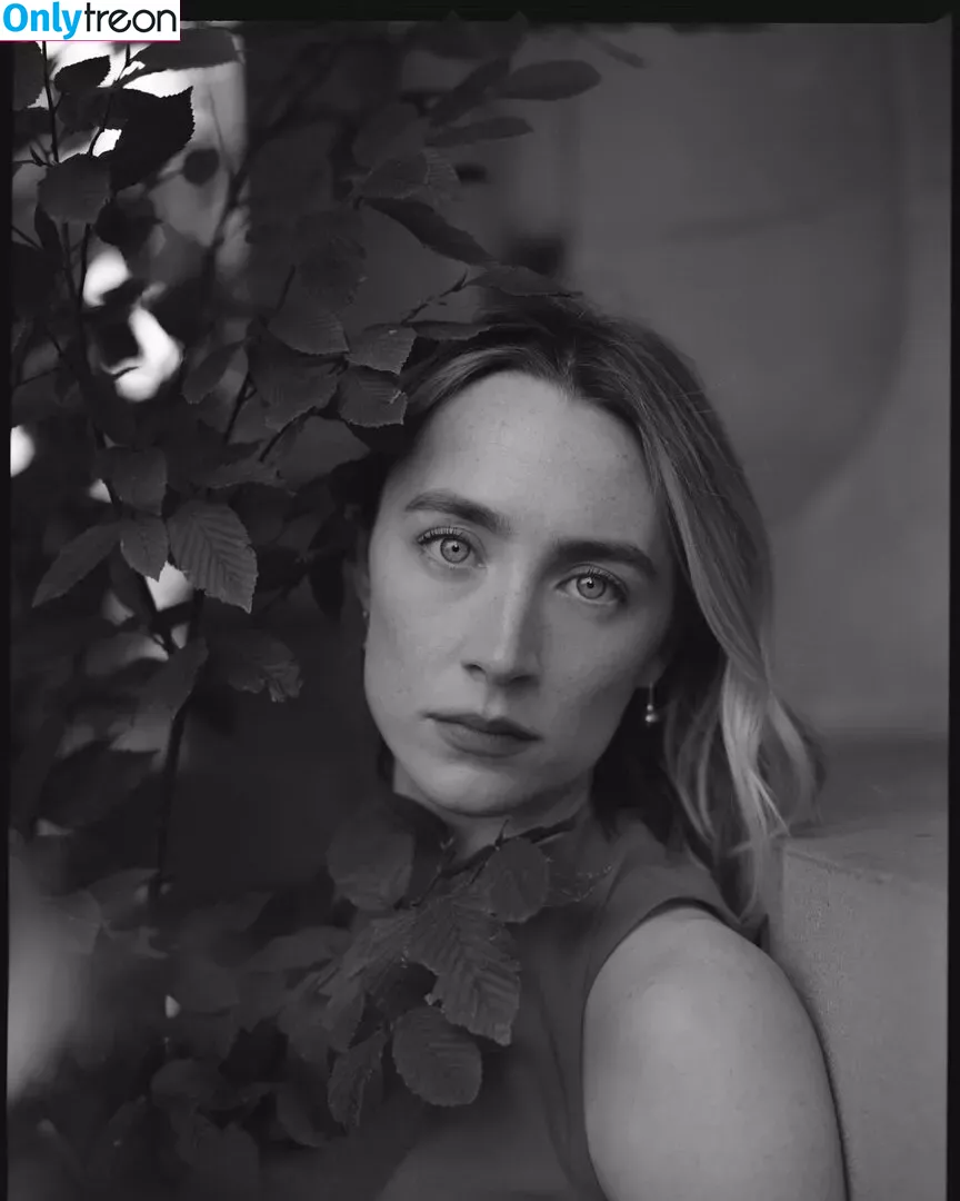 Saoirse Ronan nude photo #0333 (ronan.saoirse)