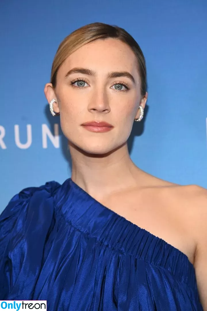 Saoirse Ronan nude photo #0335 (ronan.saoirse)