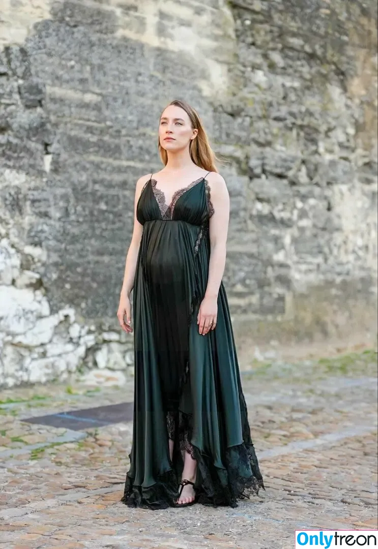 Saoirse Ronan nude photo #0513 (ronan.saoirse)