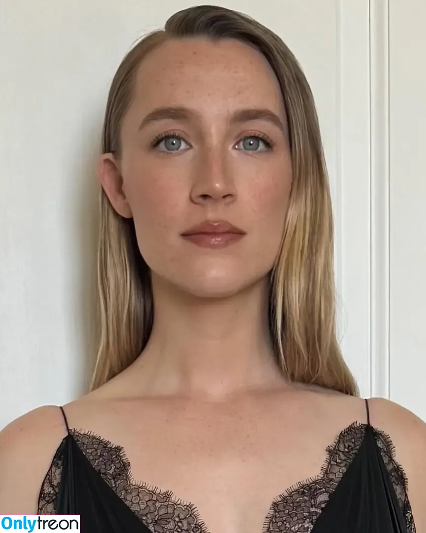 Saoirse Ronan nude photo #0520 (ronan.saoirse)