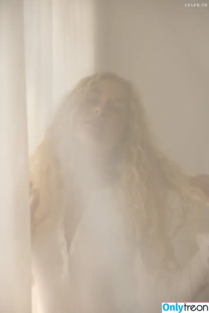 Sara russek nude photo #0092 (JonasHaid)