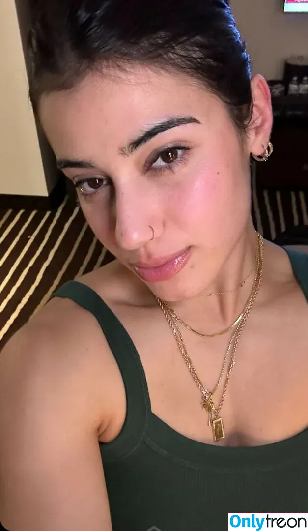 Sara Saffari nude photo #0315 (sarasaffari__)