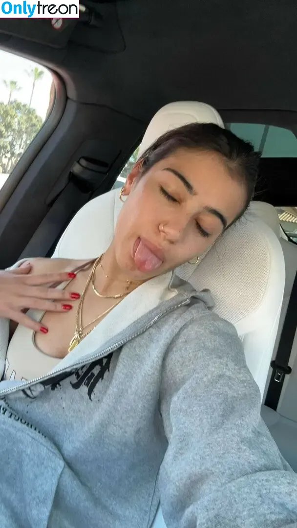 Sara Saffari nude photo #0822 (sarasaffari__)