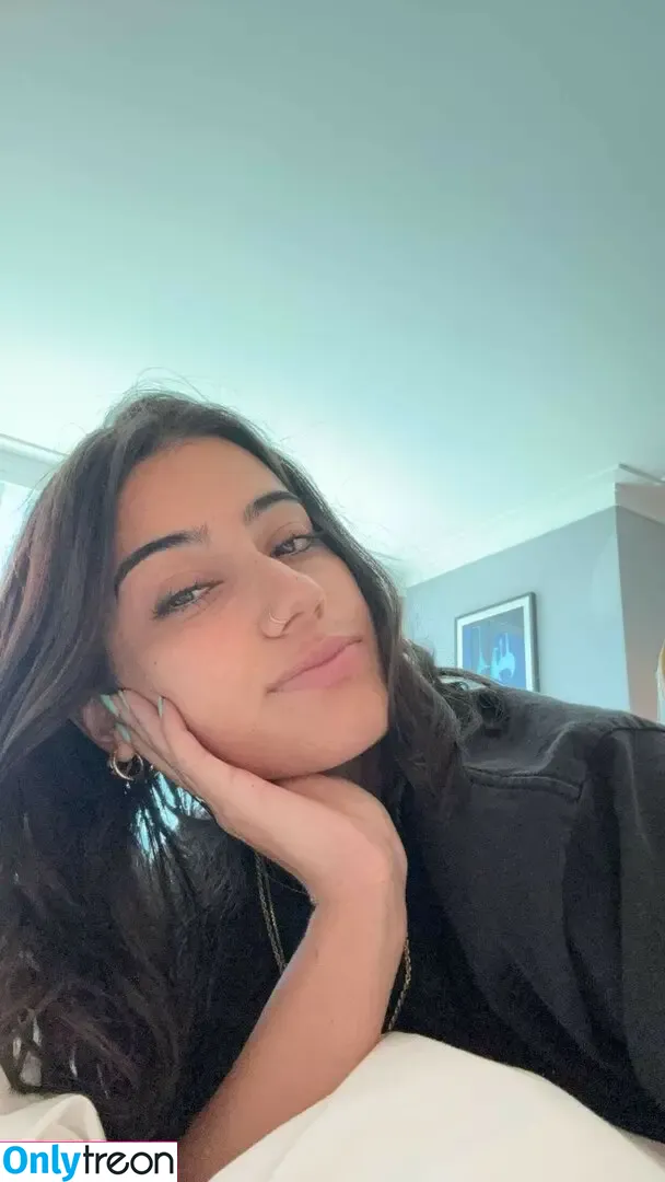 Sara Saffari nude photo #0829 (sarasaffari__)