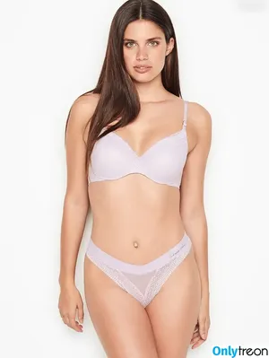 Sara Sampaio / SaraSampaio nude photo #0356