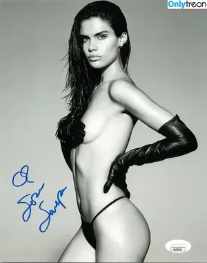 Sara Sampaio / SaraSampaio nude photo #0675