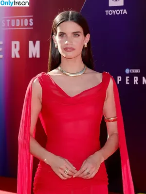 Sara Sampaio / SaraSampaio nude photo #0768