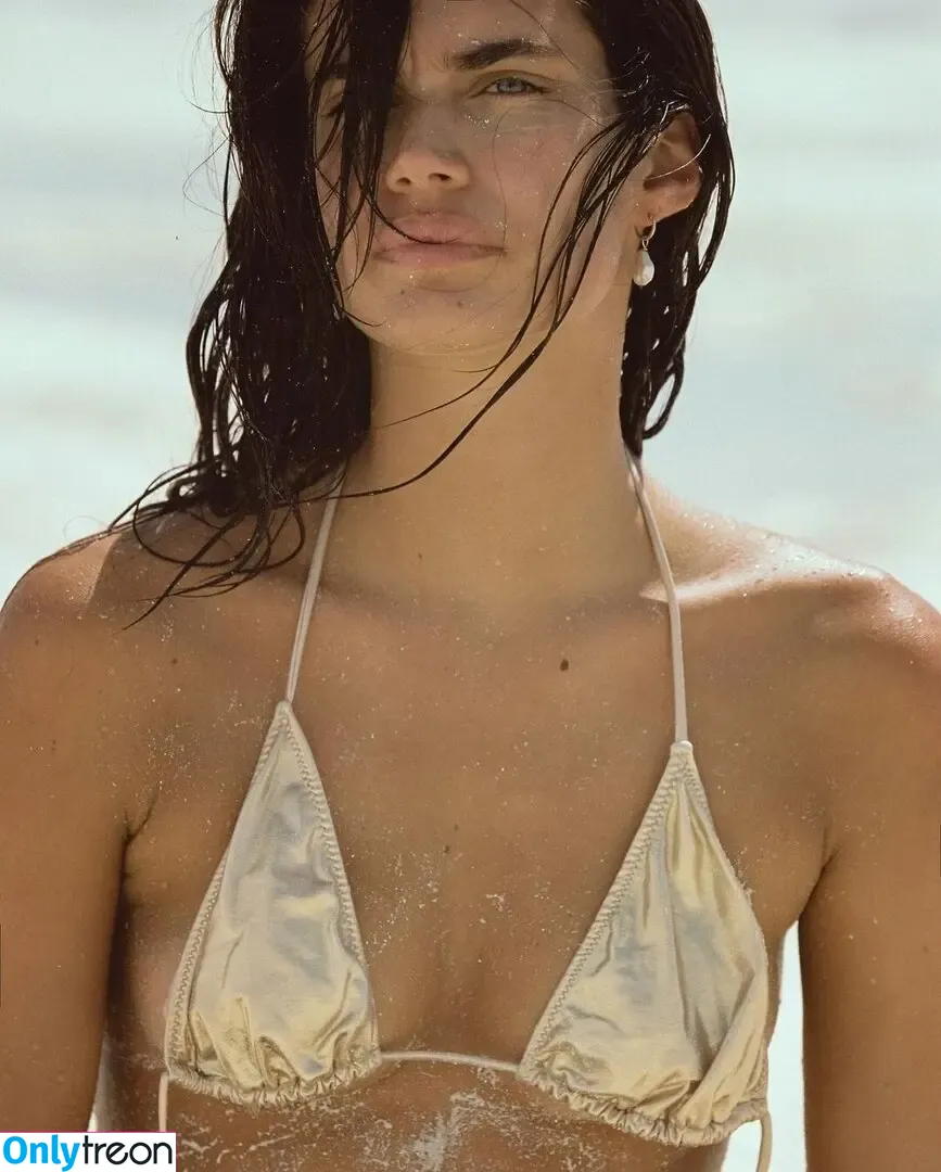 Sara Sampaio nude photo #0308 (SaraSampaio)