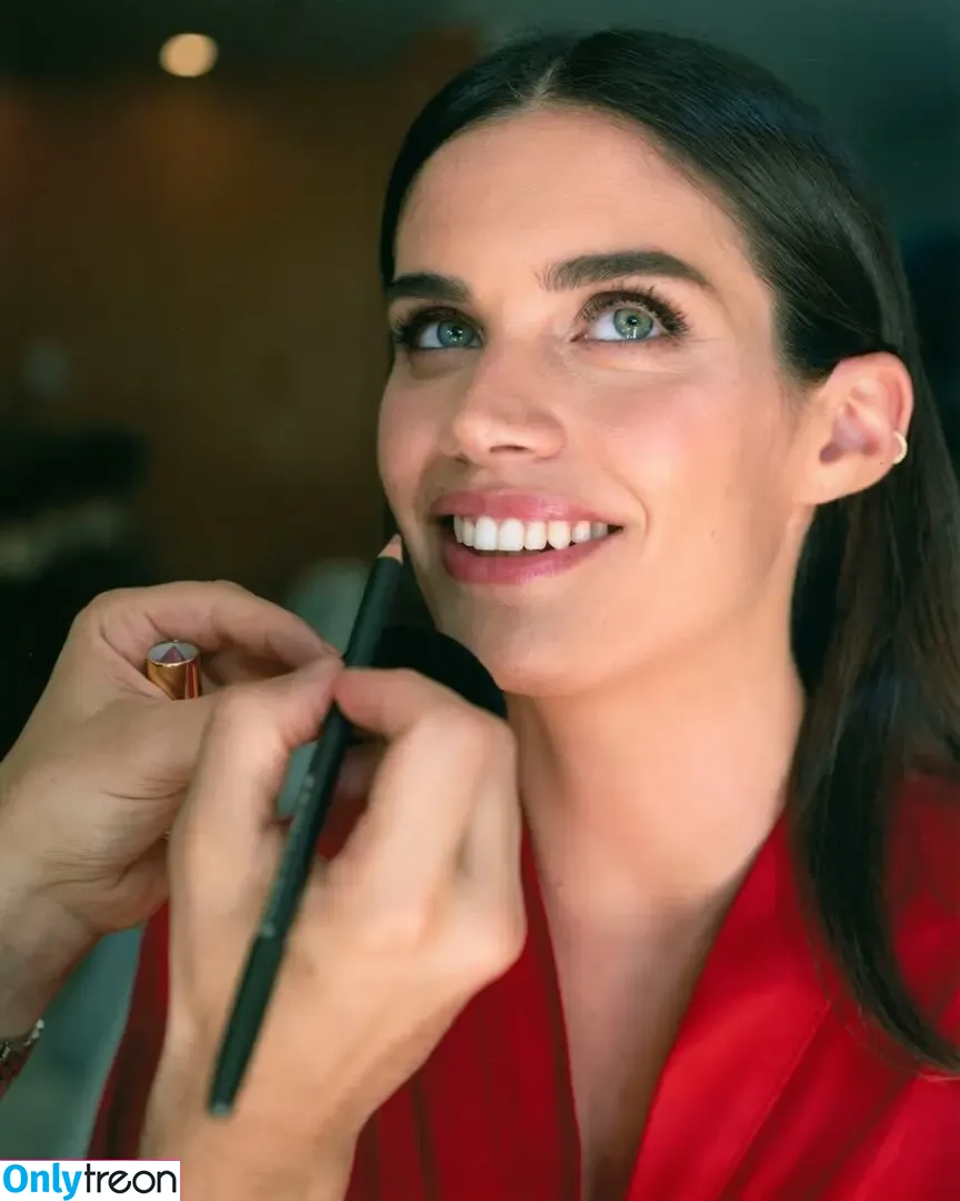 Sara Sampaio nude photo #0728 (SaraSampaio)