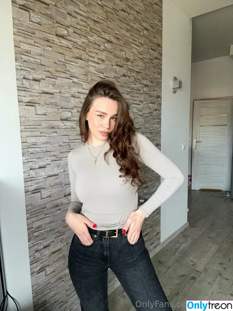 sarabeil nude photo #0014 (saraashleyb)