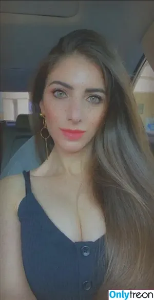 Sarah Abdallah / sahouraxo nude photo #0002