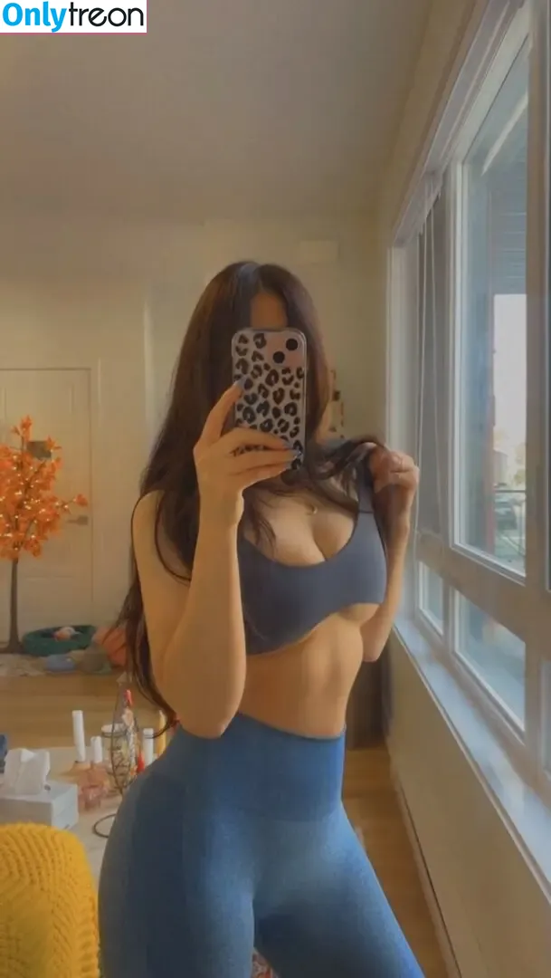 Sarah Abdallah nude photo #0004 (sahouraxo)