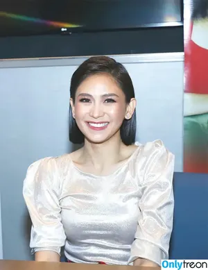 Sarah Geronimo / justsarahgph nude photo #0015