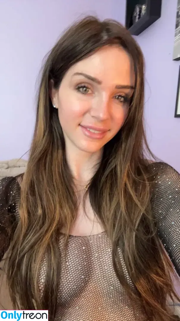 Sarah Hills nude photo #0042 (sarahhillsofficial / sarahhillsvip)