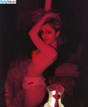 Sarah Isizzu / ImSarahisizzu / michaela.isizzu / sarahisizzu / thesarahisizzu nude photo #0003