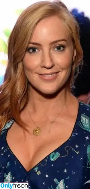 Sarah-Jane Mee / skysarahjane nude photo #0006
