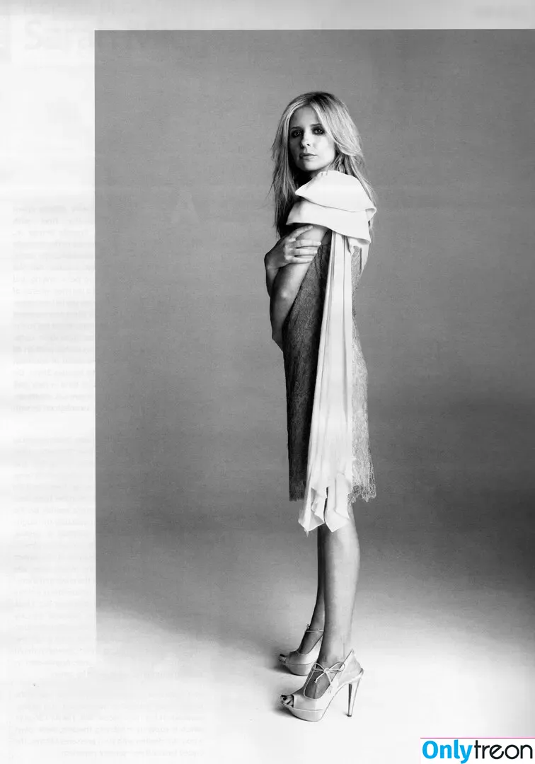 Sarah Michelle Gellar nude photo #0555 (sarahmgellar)