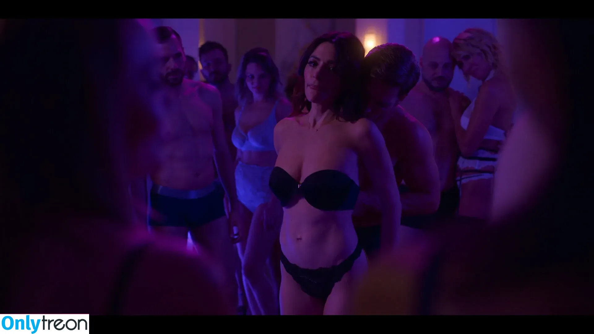 Sarah Shahi nude photo #0043 (SarahShahi)
