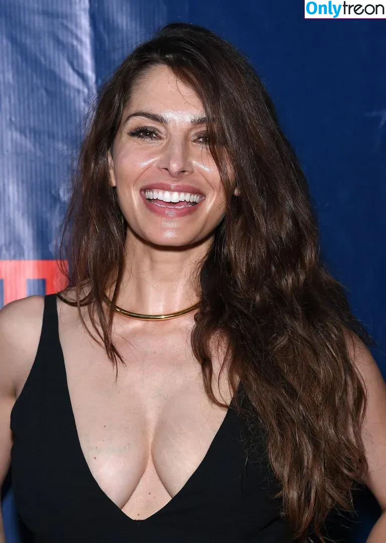 Sarah Shahi nude photo #0102 (SarahShahi)