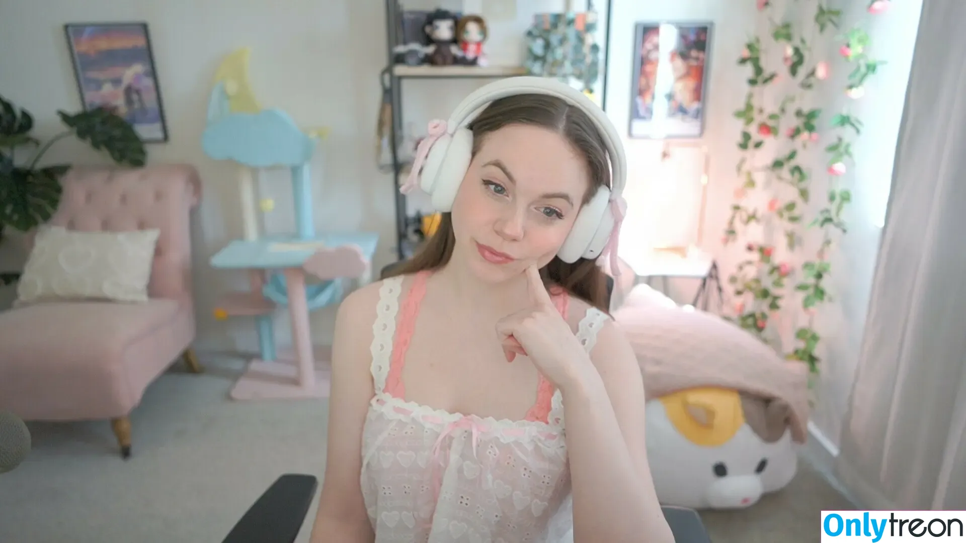 SarahKey nude photo #0238 (sarahkay9212 / sarahkeyblade)