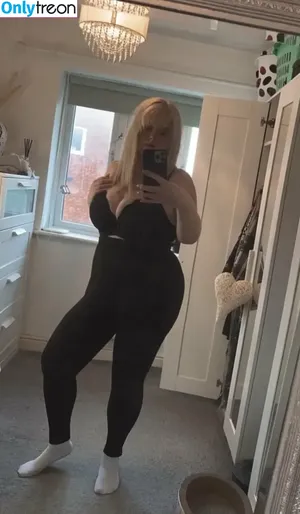 SarahLouxxx / Sarahlou011291x / Sarahx1991x / sarahlou91xxx nude photo #0026