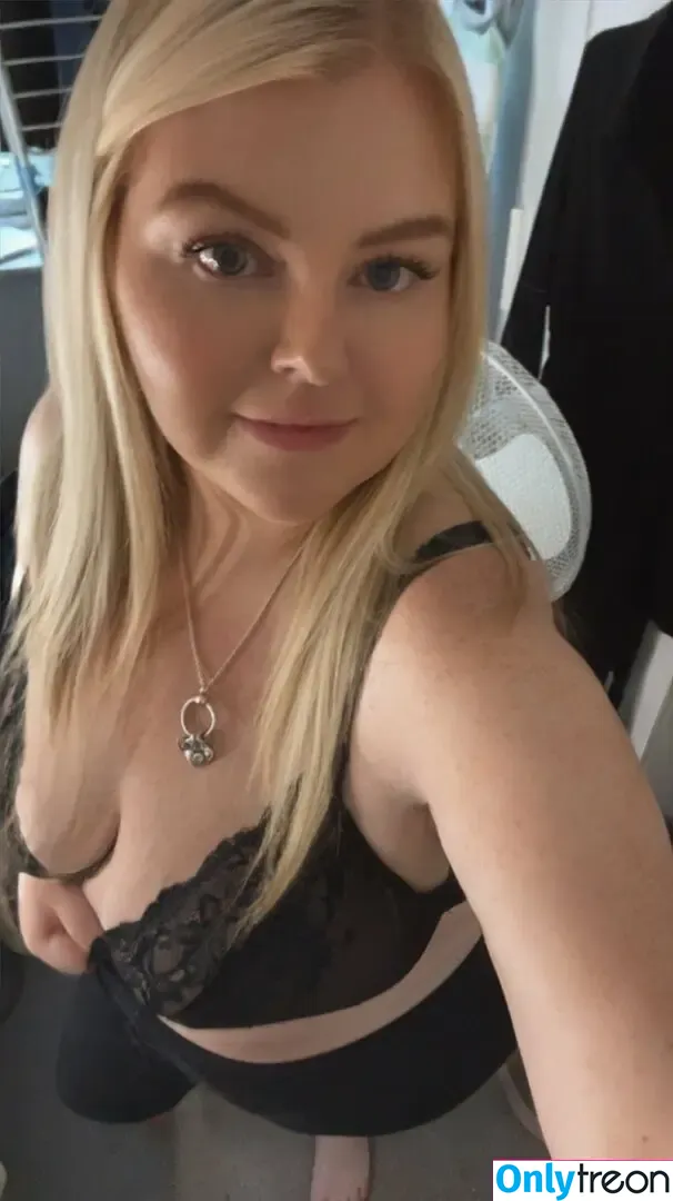 SarahLouxxx nude photo #0015 (Sarahlou011291x / Sarahx1991x / sarahlou91xxx)
