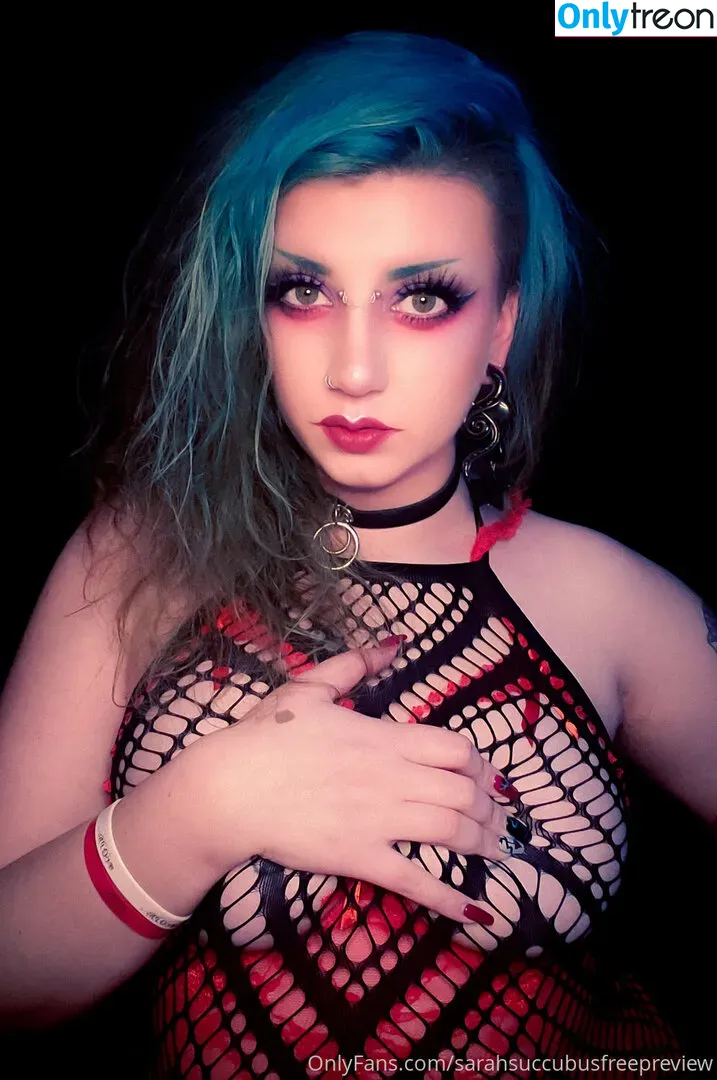 sarahsuccubusfreepreview nude photo #0007 (sarahspeaksup)