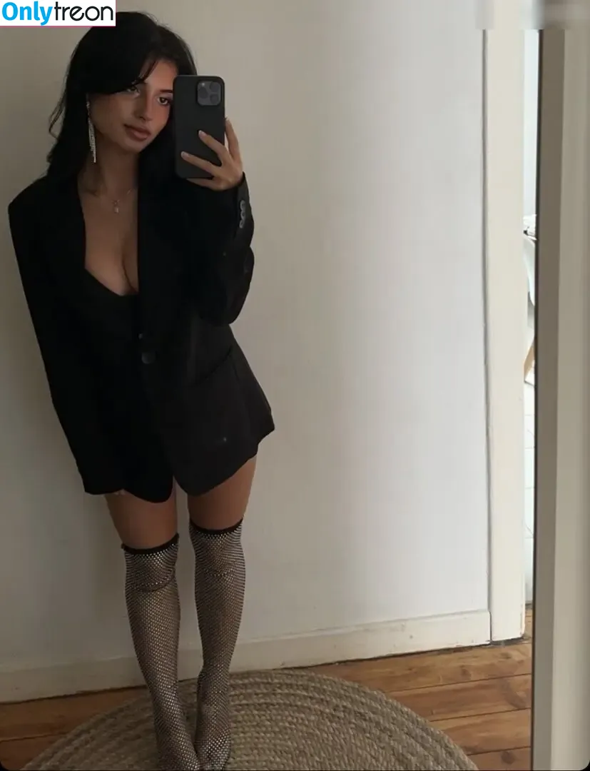 Sararslan nude photo #0020 (Sararslan)