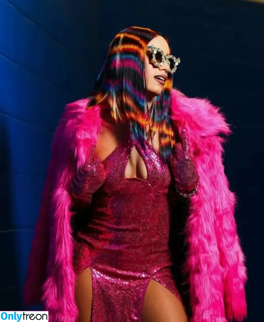 Sasha Banks nude photo #0619 (sashabankswwe / soxysasha)
