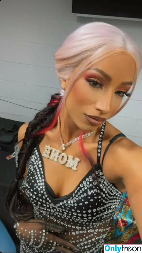 Sasha Banks nude photo #0630 (sashabankswwe / soxysasha)