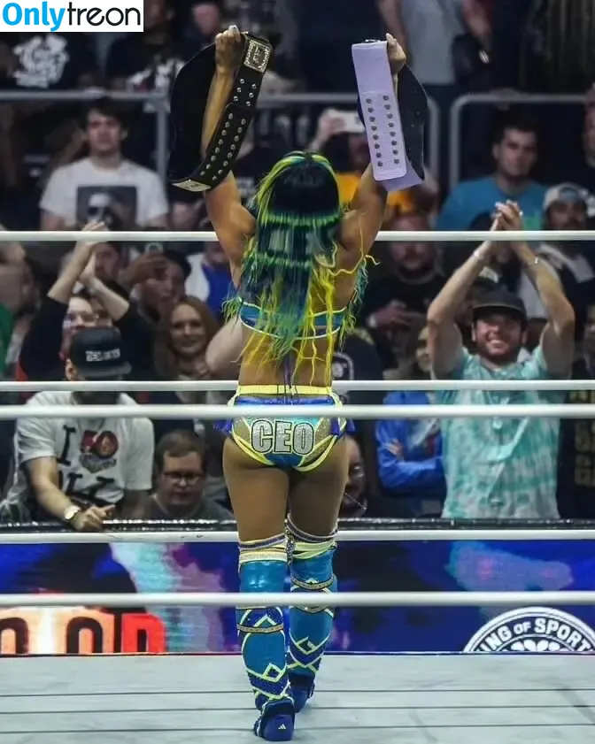 Sasha Banks nude photo #0658 (sashabankswwe / soxysasha)