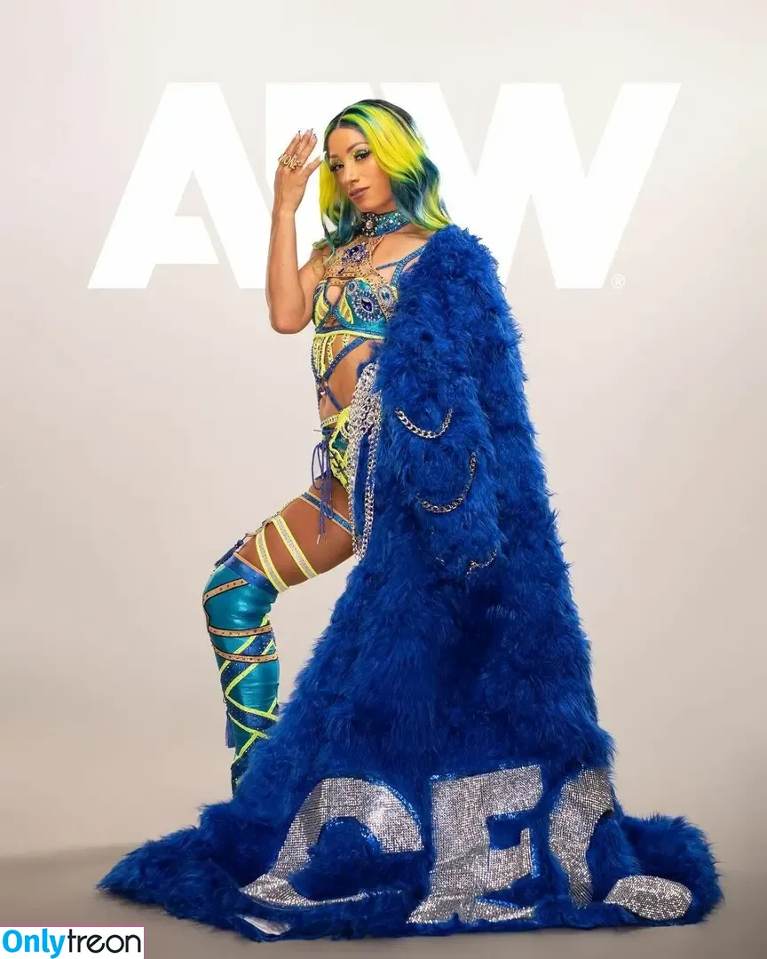 Sasha Banks nude photo #0692 (sashabankswwe / soxysasha)