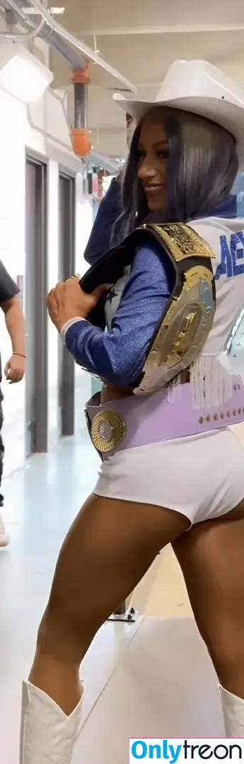 Sasha Banks nude photo #0716 (sashabankswwe / soxysasha)