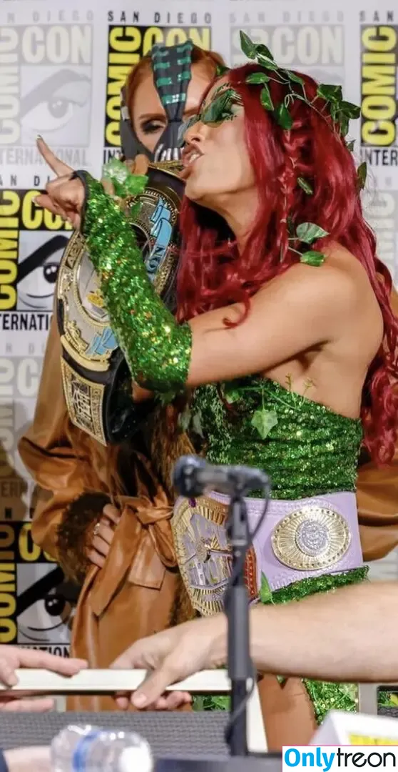 Sasha Banks nude photo #0726 (sashabankswwe / soxysasha)