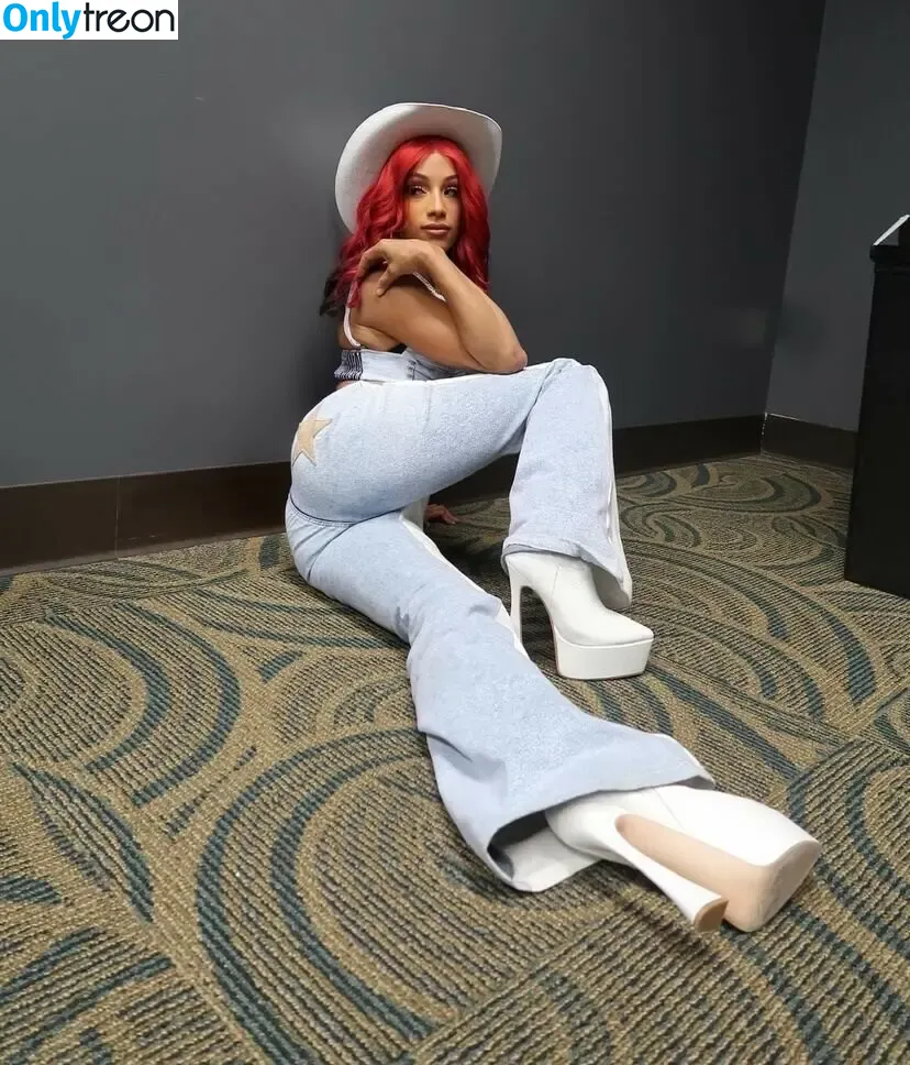 Sasha Banks nude photo #0737 (sashabankswwe / soxysasha)